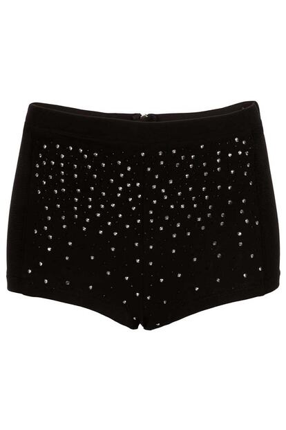 Minishorts con tachuelas de Topshop (16 euros)