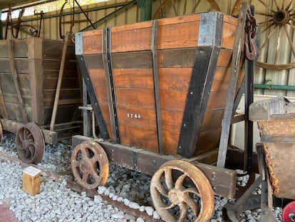 Vagones para el transporte del carbón en el museo de la Minería del País Vasco, en Bizkaia.