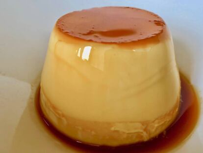 Flan de Pan de Cuco. J.C. CAPEL