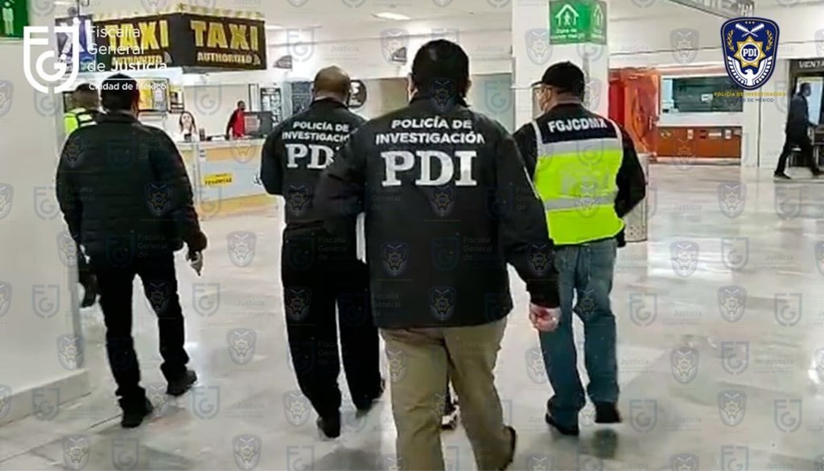 La Fiscalía detiene en el aeropuerto a un sospechoso de violar a Ainara  Suárez a punto de volar a EE UU | EL PAÍS México