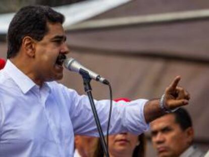 Fotografía tomada el pasado 12 de noviembre en la que se registró al presidente de Venezuela, Nicolás Maduro, quien afirmó que "en el mes de noviembre rompimos récord en el crecimiento del ahorro nacional ". EFE/Archivo