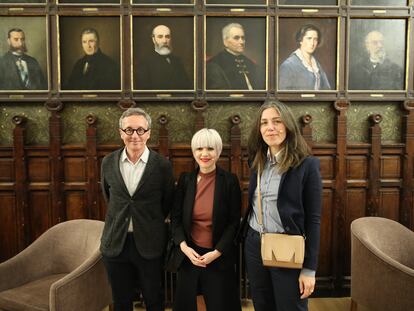 Desde la izquierda, José María Lasalle, Remedios Zafra y Marta Peirano, este miércoles.