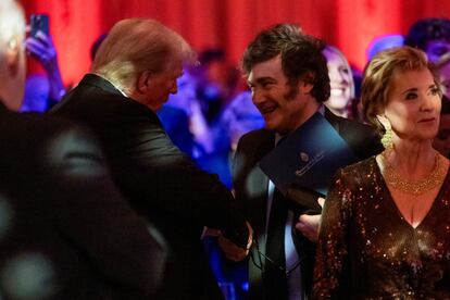 Donald Trump  y Javier Milei en Florida, en noviembre pasado.