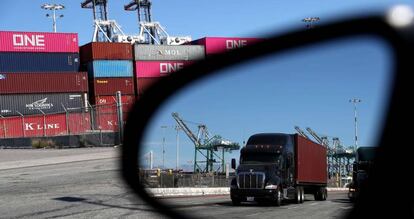 Imagen del puerto de Oakland, California.