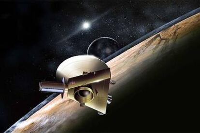 Representación gráfica de la nave <i>Nuevos Horizontes </i>en las cercanías de Plutón.
/ ESA