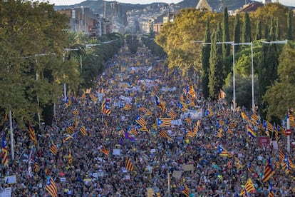 Manifestación en Barcelona en protesta por la sentencia del Tribunal Supremo que condena a los políticos independentistas presos a penas de entre 13 y 9 años de cárcel.