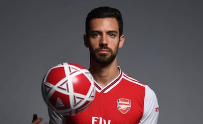 Pablo Marí, ya con la equipación del Arsenal.