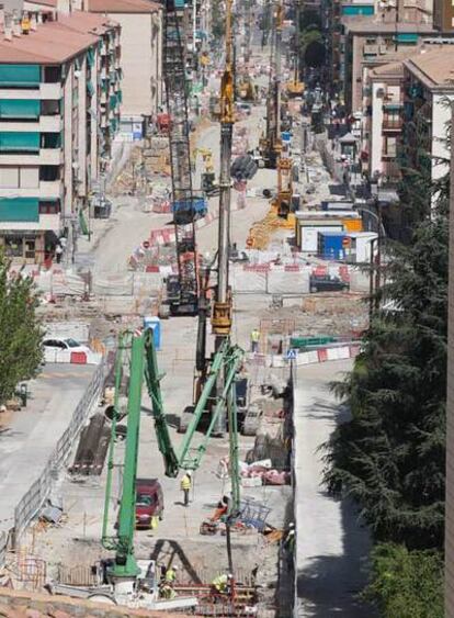 Obras del metropolitano en el Camino de Ronda, Granada