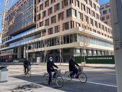 Cyclists in the city of Xiongan, on Wednesday, January 24, 2024