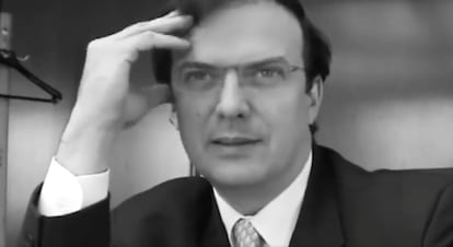 Marcelo Ebrard en una captura de la película difundida en sus redes.