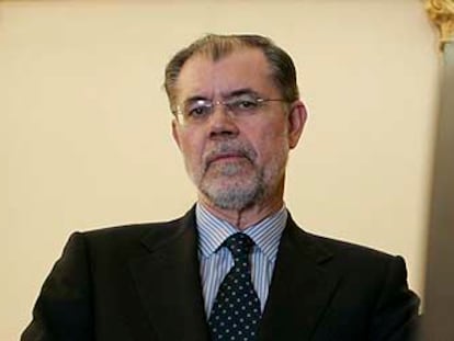 El ministro de Justicia, Mariano Fernández Bermejo, en su despacho.