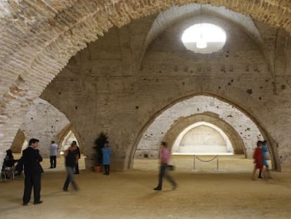 Interior de las Atarazanas de Sevilla.