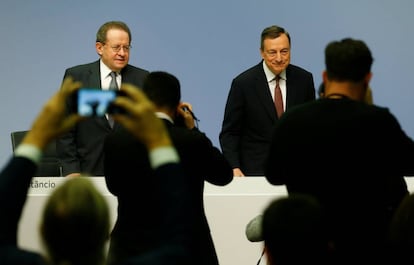 V&iacute;tor Const&acirc;ncio y Mario Draghi, vicepresidente y presidente del BCE