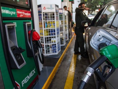 Una estaci&oacute;n de servicio Pemex en la Ciudad de M&eacute;xico.