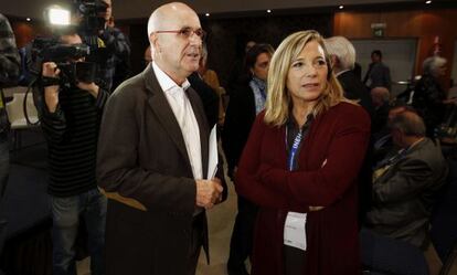 En una imagen de archivo, Joana Ortega, junto a Josep Antoni Duran Lleida.