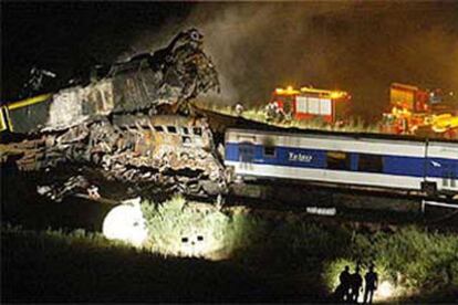 Estado del Talgo y el tren de mercancias tras colisionar en Chinchilla.