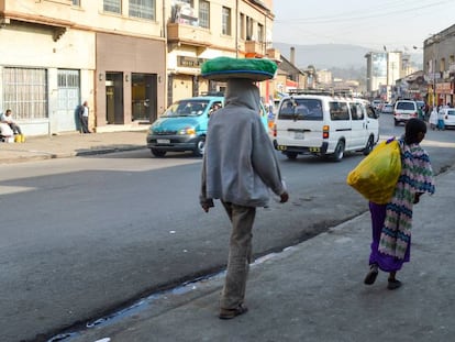 Según el Banco Mundial, el 37% de los empleos urbanos en Etiopía provienen del sector informal.