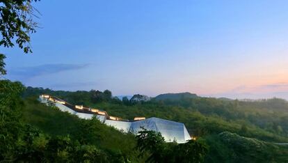 EL Museo de Geología 'Huevo de Dinosaurio', de Wuhan HUST architecture and urban planning design institute (2016). |