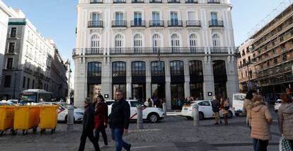 Tienda de Apple en la Puerta del Sol, en Madrid.