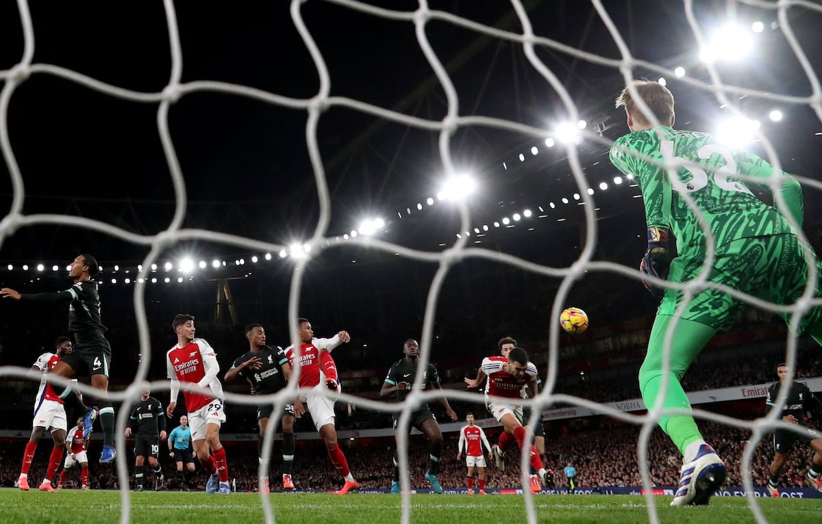 Arsenal and Liverpool tie in caution and City is the sole leader of the Premier