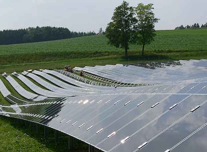 Planta fotovoltaica desarrollada por Conergy en Wiesenbach, Alemania, completamente adaptada a su entorno.
