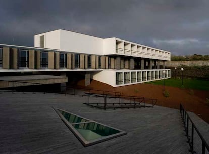 Residencia universitaria de As Laranjeiras, en Porta Delgada (Portugal), de Pedro Costa y Célia Gomes.