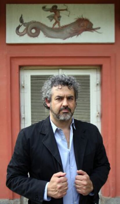 El escritor italiano Edoardo Nesi, en el madrileño parque del Retiro.