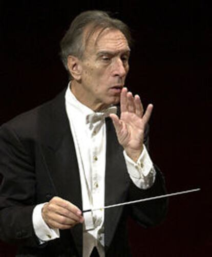 Claudio Abbado, en febrero de 2001.