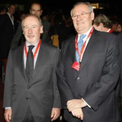 Rodrigo Rato, consejero por Caja Madrid, y José Manuel Martínez, presidente de Mapfre.