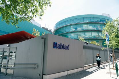 Edificio de Nabiax en la calle Julián Camarillo (Madrid).