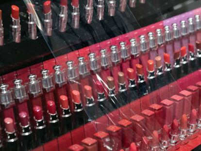 Barras de labios en una tienda de Tokio (Japón), el 4 de junio.