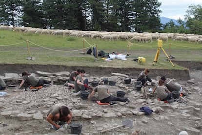 Archaeologists excavate the site where the settlement of Irulegi, razed by the Romans, once stood.