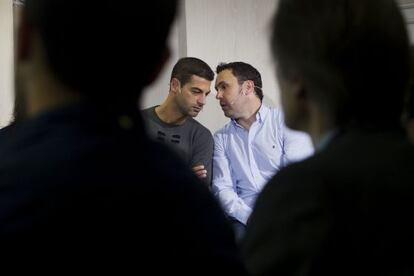 Gerard L&oacute;pez y Sergio Gonz&aacute;lez, durante el acto de ayer. 