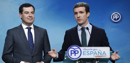 El candidato a la Presidencia de la Junta de Andalucía, Juan Manuel Moreno, y el presidente nacional del Partido Popular, Pablo Casado, este lunes en Andalucía.