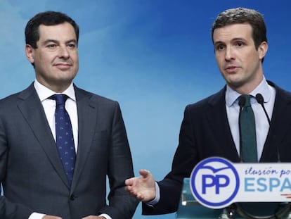 El candidato a la Presidencia de la Junta de Andalucía, Juan Manuel Moreno, y el presidente nacional del Partido Popular, Pablo Casado, este lunes en Andalucía.