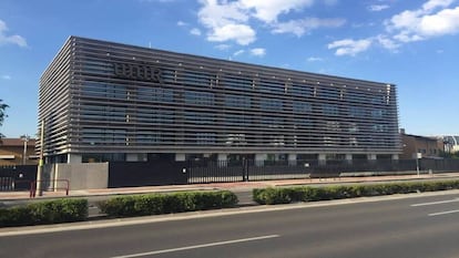 Edificio de la Universidad Internacional de La Rioja (UNIR).