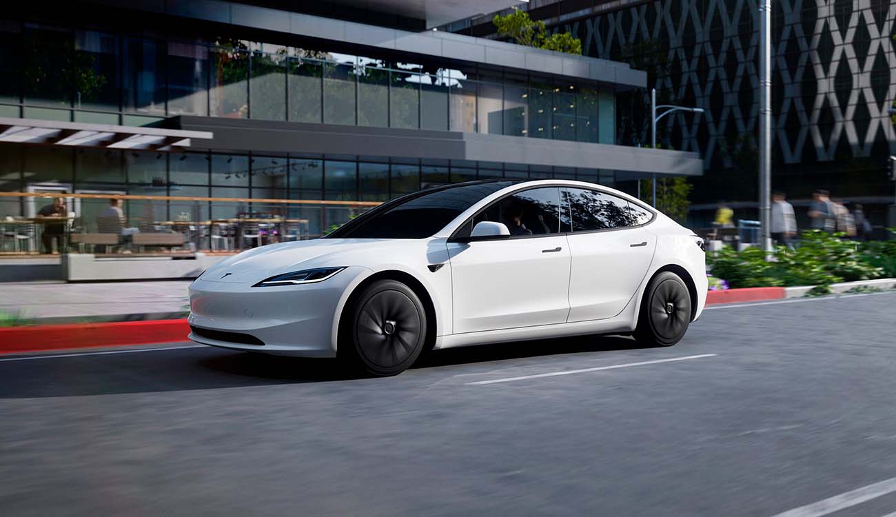 Coche de Tesla de color blanco
