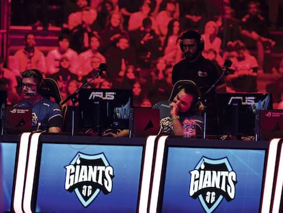 El club malagueño Giants, uno de los más veteranos del sector de los 'e-sports españoles', se proclamó vencedor de la Superliga Orange en una reñida final contra MAD Lions.