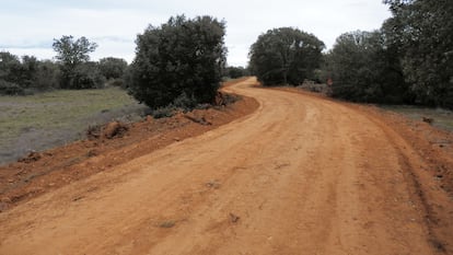 Calzada romana de Castrocalbón tras las obras realizadas por el Ayuntamiento.