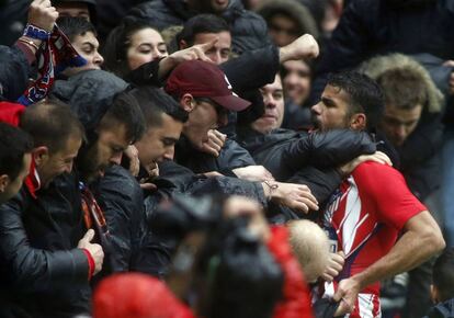 Diego Costa celebra su gol frente al Getafe.