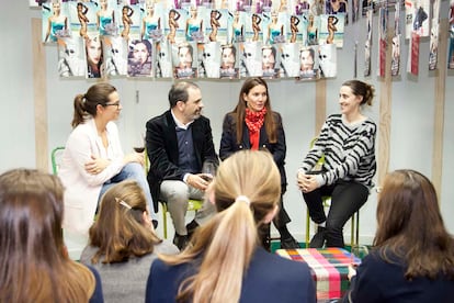 De izquierda a derecha: Alejandra Ansón ( Elite Gourmet), Jesús Sánchez (chef del Cenador de Amós y invitado en el mes diciembre en The Table), Samanta Vallejo Najera (Samanta de España) y Álmudena Ávalos Villamor (experta en gastronomía de S Moda).