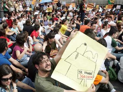 Manifestación de jóvenes para denunciar el precio inasequible de las viviendas.