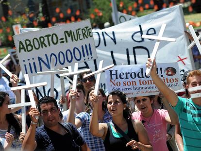 Uruguay sí avanza hacia una ley de plazos para el aborto