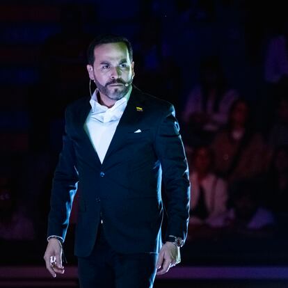 Abelardo de la Espriella rechaza el apoyo de los partidos tradicionales