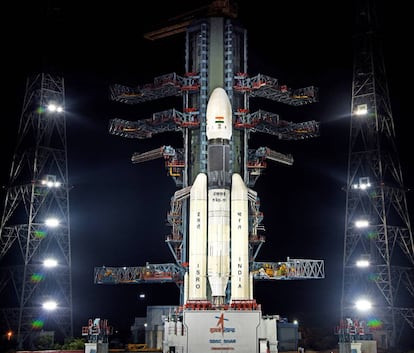 El cohete indio GSLV MkIII-M1 1que llevará a la Luna la misión Chandrayaan 2