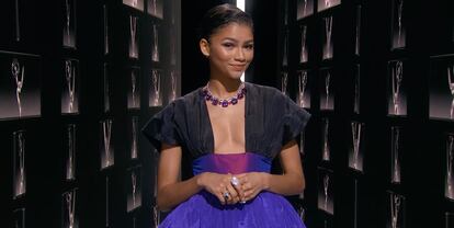 Zendaya, que ganó por 'Euphoria' apoyó al diseñador Christopher John Rogers.