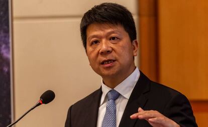 El presidente rotativo de Huawei Technologies, Guo Ping, durante la presentación de resultados.