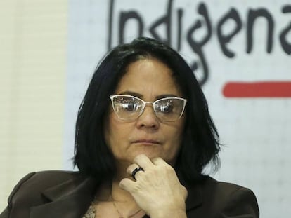 A ministra Damares Alves.