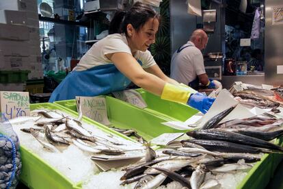 Mercado de abastos en la Ribera de Bilbao, este martes 14 de noviembre.