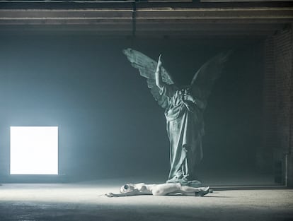 Imagen de 'I mangiatori di patate', obra de Romeo Castellucci estrenada en la Bienal de Venecia.